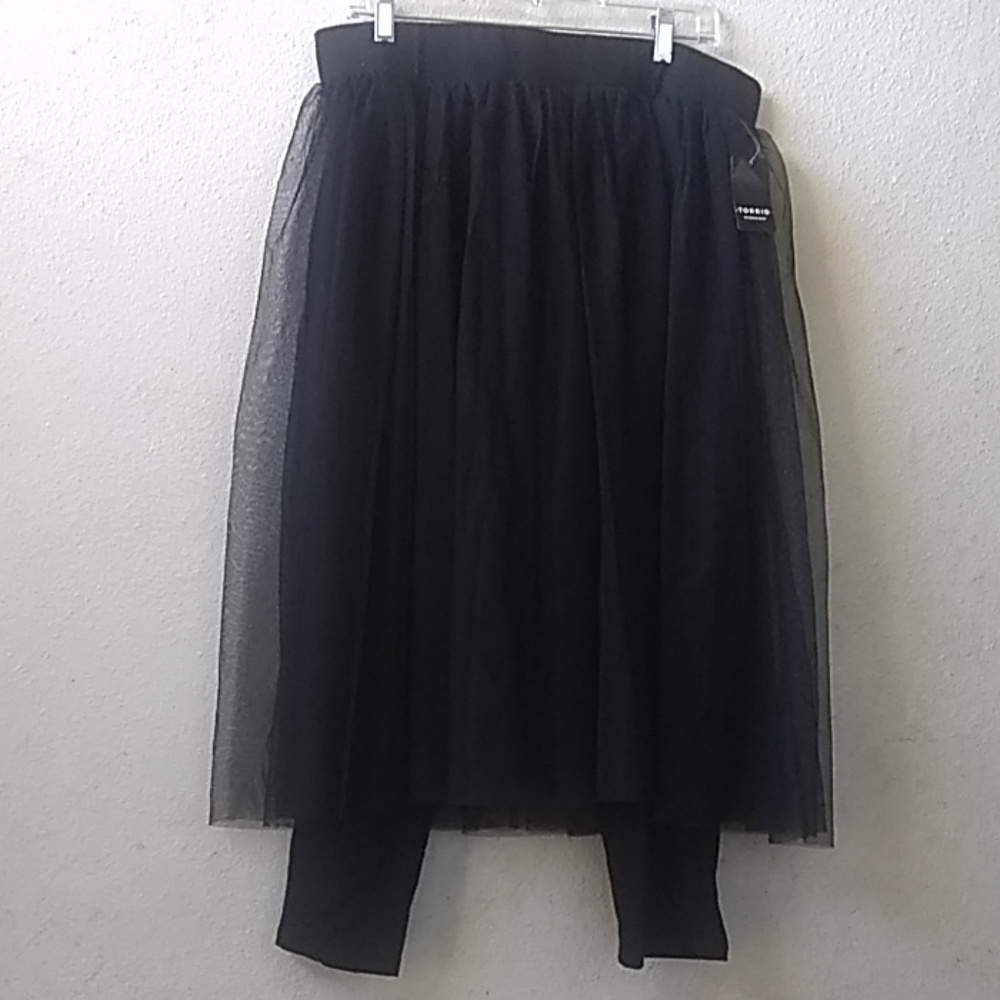 Torrid Black Tulle Skater Skirt With Leggings